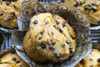 Autumn Spice Pumpkin Chocolate Chip Muffins