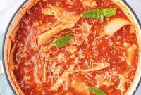 One-Pot Lasagna Soup