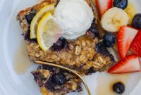Baked Blueberry Breakfast Oats