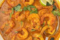Vibrant Thai Coconut Shrimp Curry