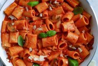 Velvety Roasted Red Pepper Pasta
