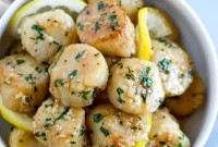 Pan Seared Scallops with Zesty Lemon Garlic Butter
