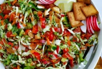 Zesty Cabbage Fattoush Medley