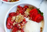 Lush Strawberry Crisp