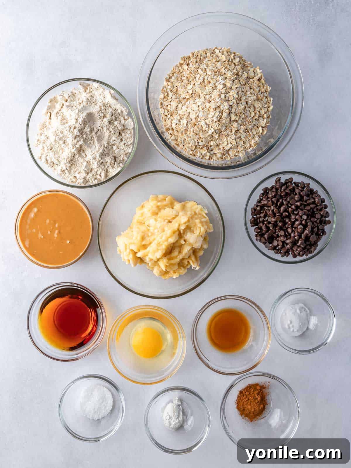 Ingredients needed to make healthy chocolate chip oatmeal cookies.