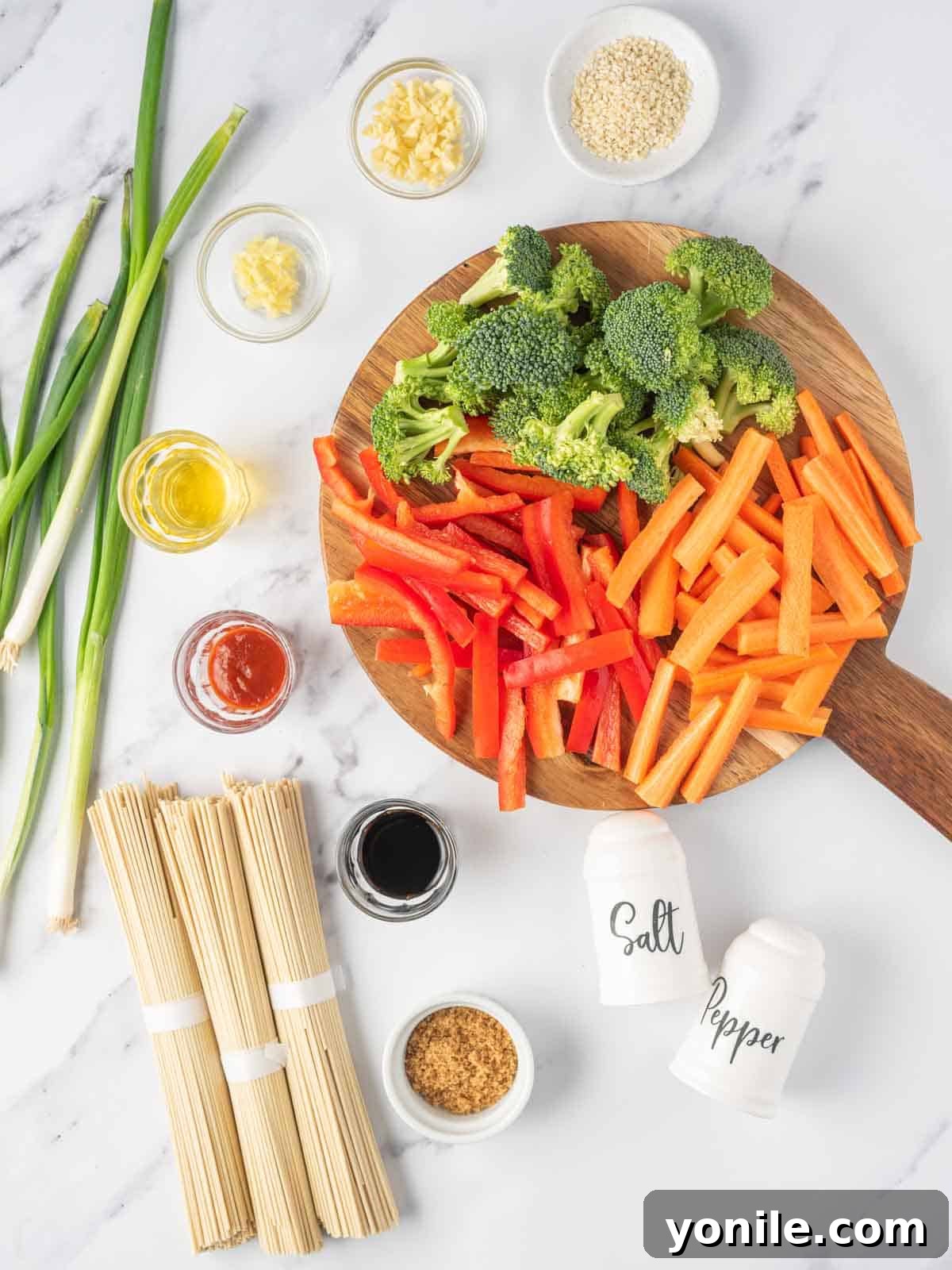 Ingredients needed for vegetarian lo mein noodles.