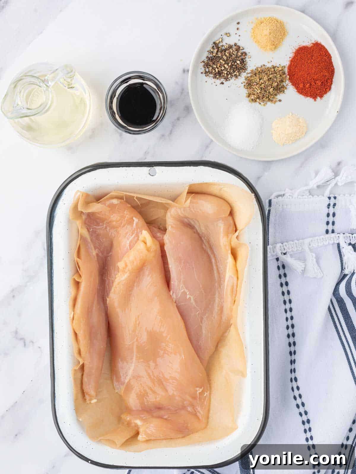 Ingredients needed for making the balsamic chicken marinade.