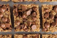 Chewy Chocolate Chip Peanut Butter Oatmeal Bars